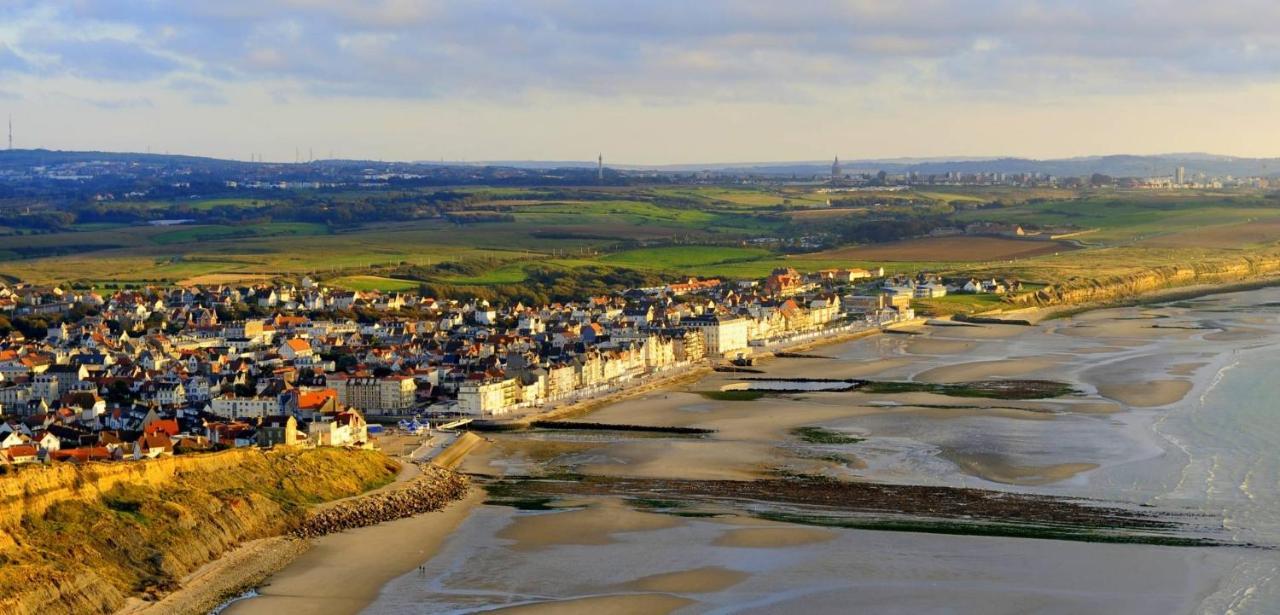 La petite maison à deux pas de la mer Wimille Extérieur photo